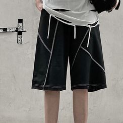 AXEN - Contrast Stitch Shorts AXEN - Contrast Stitch Shorts