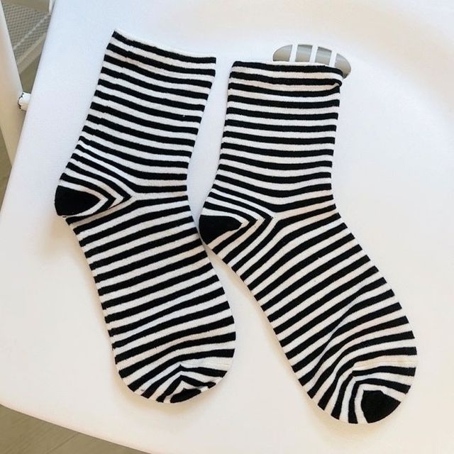 MOGLA-Striped Socks