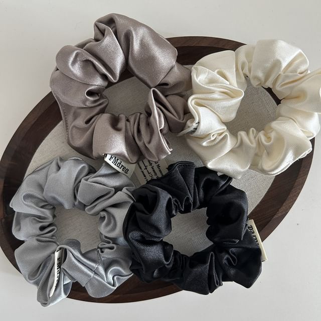 enthice-Plain Satin Scrunchie