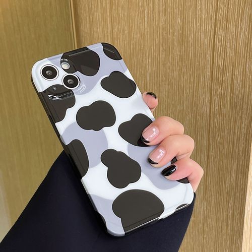 Vachie Milk Cow Print Phone Case iPhone 14 Pro Max 14 Pro