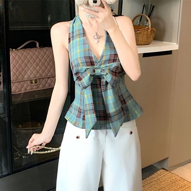 Whoosh-Sleeveless Plaid Crop Top