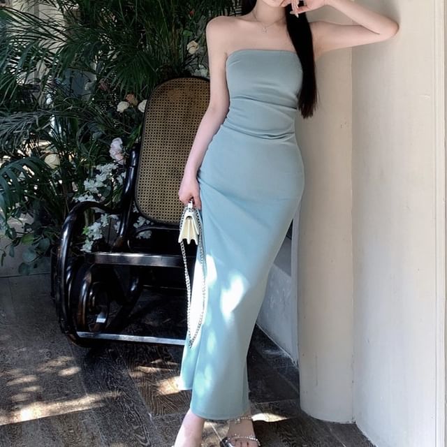 Cloud Nine-Strapless Plain Maxi Sheath Dress