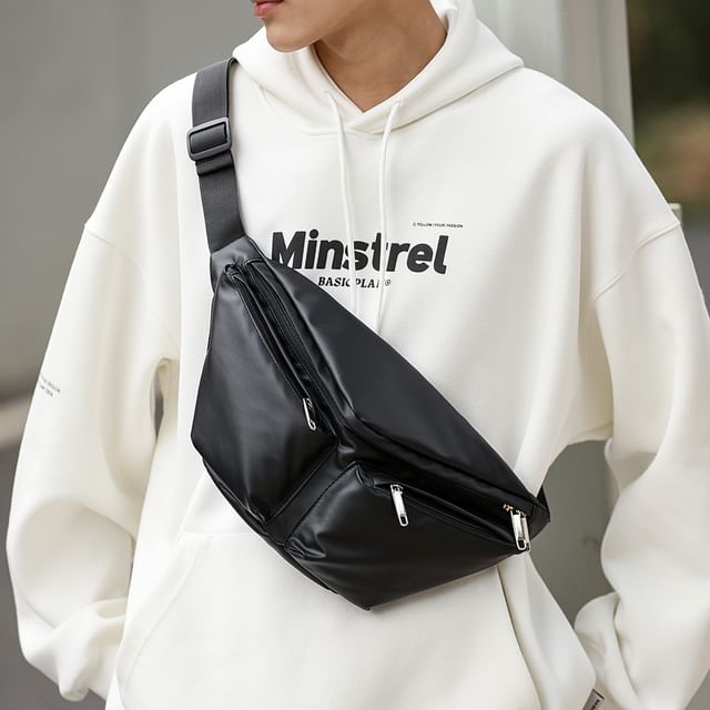 SUNMAN-Plain Panel Faux Leather Belt Bag