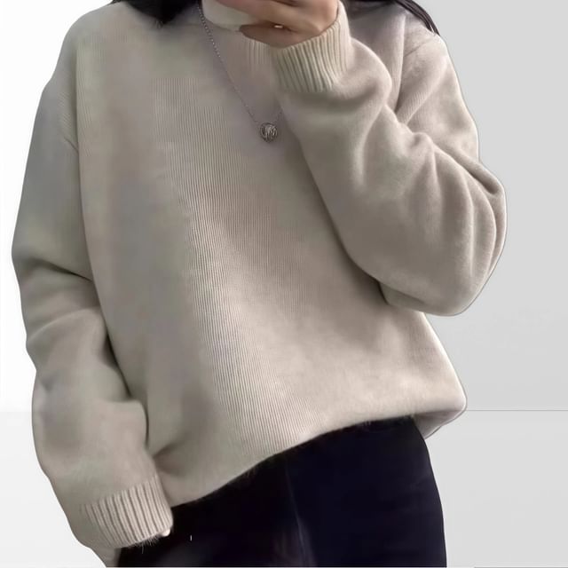 Dute-Round Neck Plain Sweater-One Size
