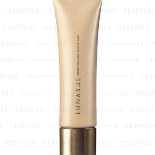 Lunasol Smoothing Light Makeup Base Lunasol Smoothing Light Makeup Base
