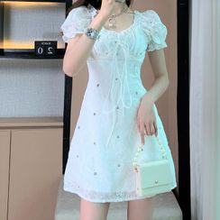 NIAT - Short-Sleeve Lace Mini A-Line Dress