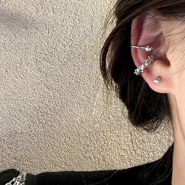 Baburu-Twisted Ear Cuff