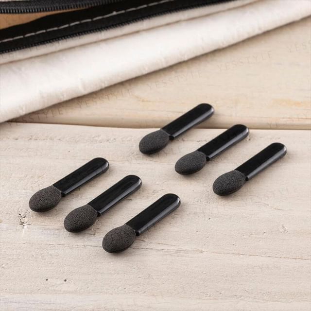 KAI-cosmeup Eyeshadow Applicator