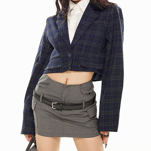 KUMI-Mock Two-Piece Collar Plaid Crop Single-Button Blazer