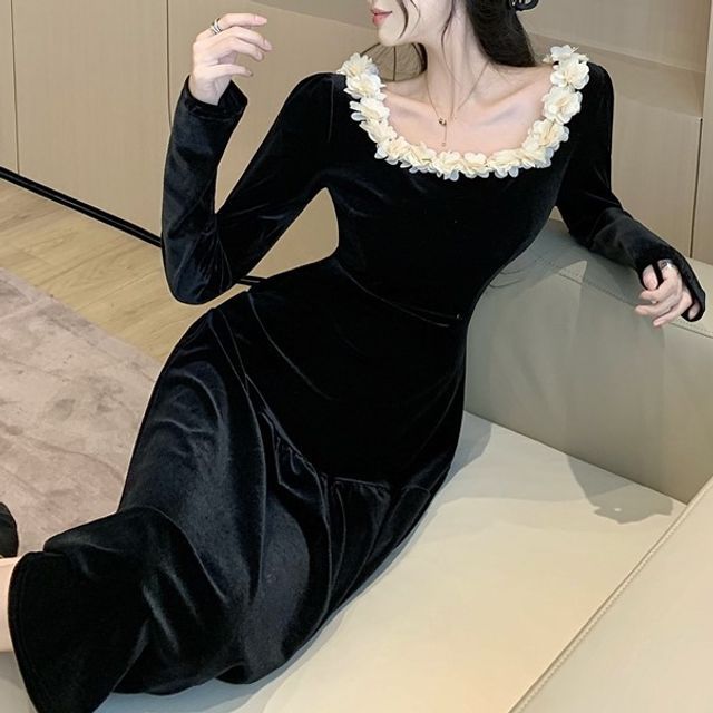Yako - Long-Sleeve Square-Neck Flower Accent Velvet Dress | YesStyle