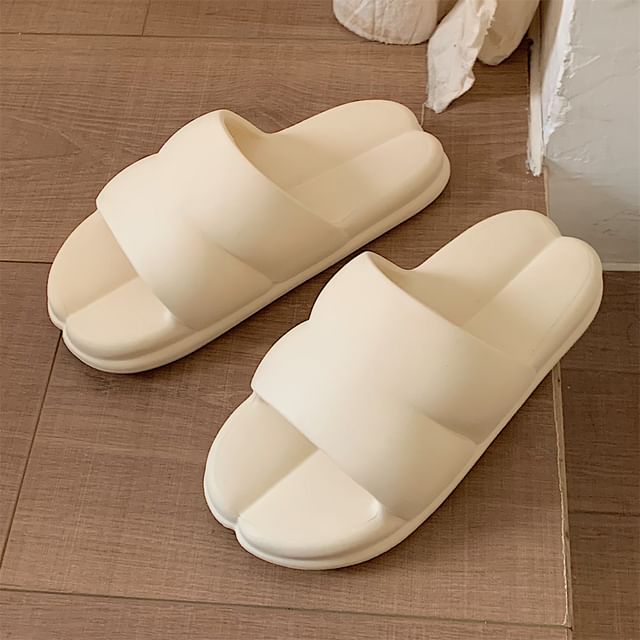 ZORI-Puffed Plain Slippers