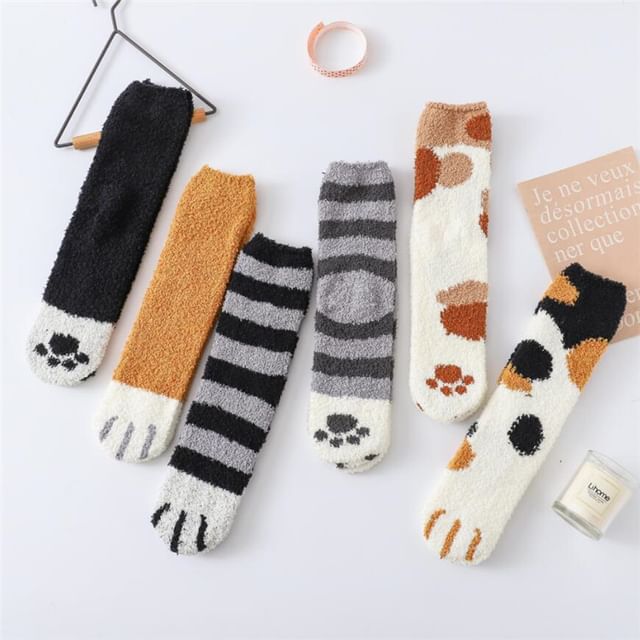 TAHLIA - Cat Fleece Socks | YesStyle
