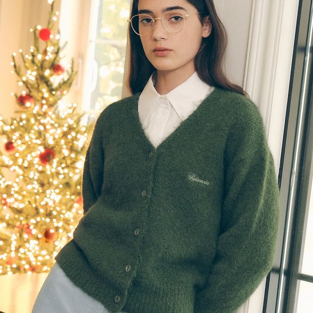rolarola カーディガン rolarola - V-Neck Logo-Embroidered Cardigan | YesStyle
