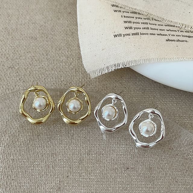 Hansha-Faux Pearl Metallic Stud Earring