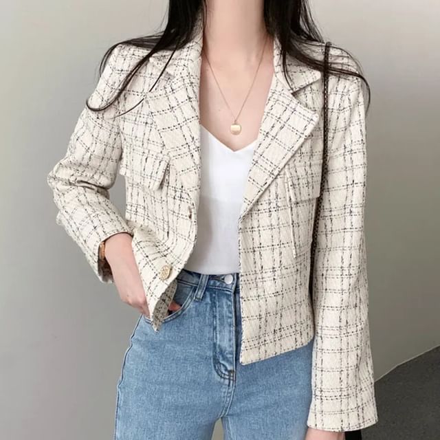 Coris-Lapel Collar Plaid Tweed Cropped Button Jacket