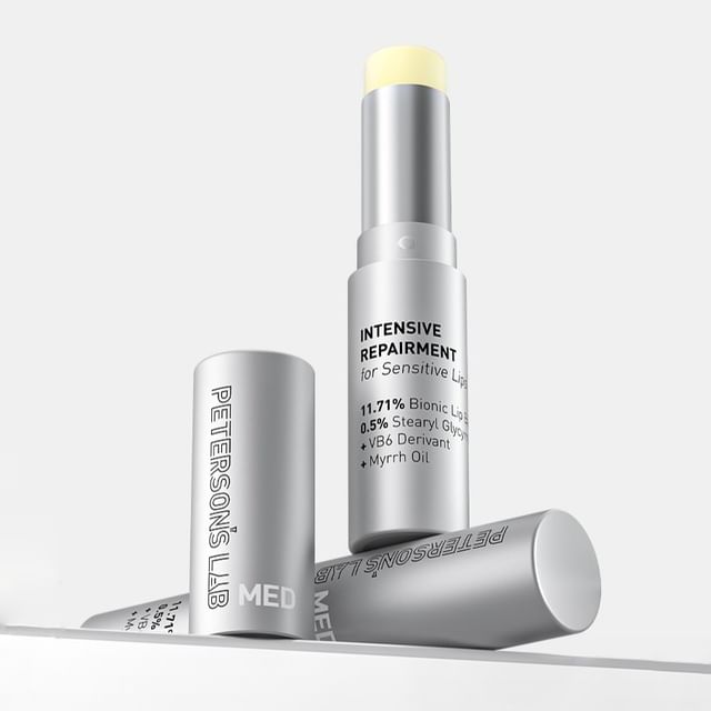 PETERSON-S LAB-Intensive Repairment for Sensitive Lips
