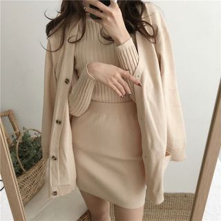 skirt with long cardigan