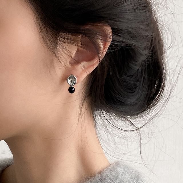 Panda Dama-Ball Drop Earring