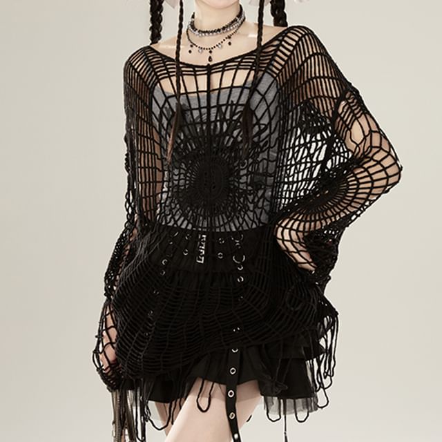 KUMI-Long-Sleeve Perforated Plain Top
