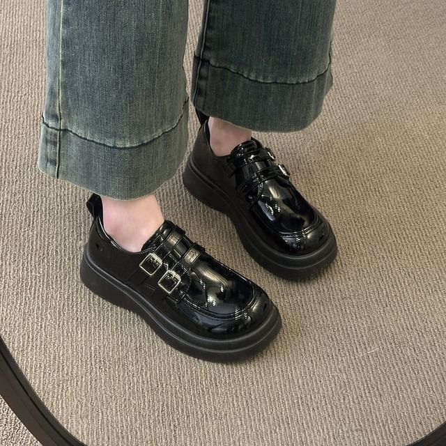Vindler-Buckled Faux Leather Platform Loafers