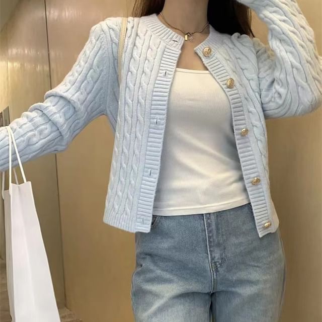 Yako-Plain Cable-Knit Cardigan