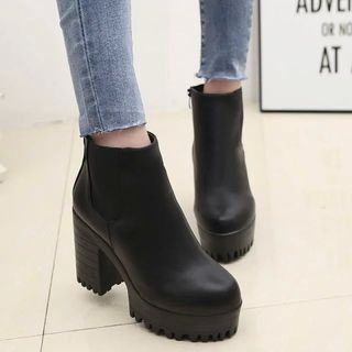 Artiz - Platform Block Heel Short Boots | YesStyle