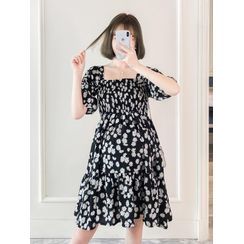 Clover Dream - 孕婦碎花短袖A字連衣裙 Clover Dream - 孕婦碎花短袖A字連衣裙