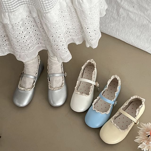 Nikao-Lace Ruffle Mary Jane Shoes