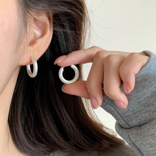 Hansha-Hoop Earring