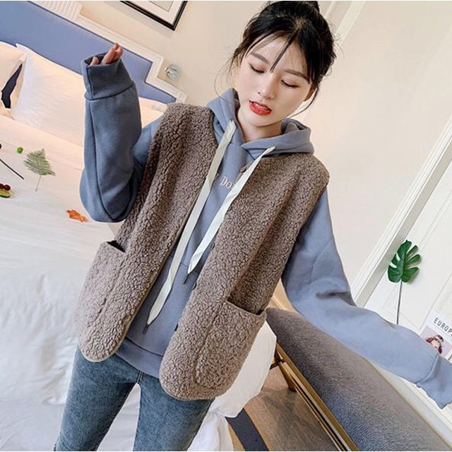Everose-Faux Shearling Vest