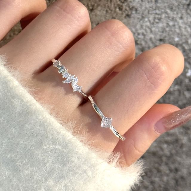 Gemsha-Rhinestone Open Ring