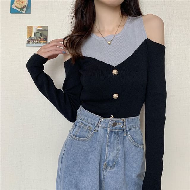 Sisyphi-Mock Two-Piece Long-Sleeve Cold-Shoulder Two Tone Button Knit Top