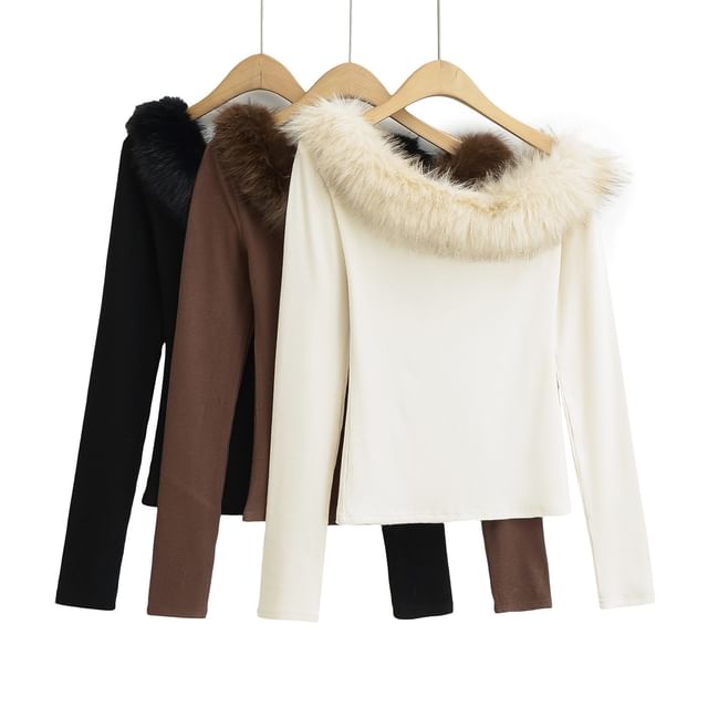 Asiris-Cold-Shoulder Long-Sleeve Fluffy Trim Top