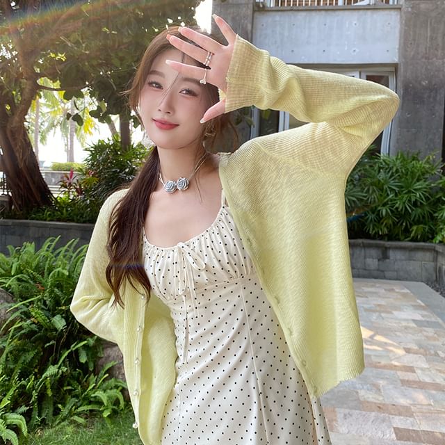 Gwendolyn-Plain Button-Up Cardigan