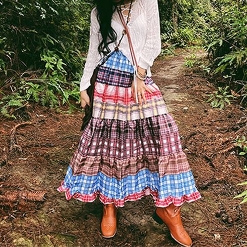 Long-Sleeve Plain Cutout Knit Top / Elastic Waist Plaid Tiered Maxi A-Line  Skirt