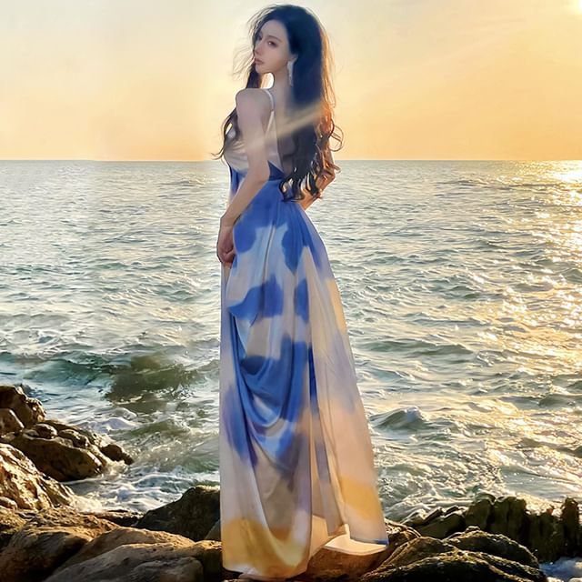 Moanum-Spaghetti Strap V-Neck Gradient Maxi A-Line Dress