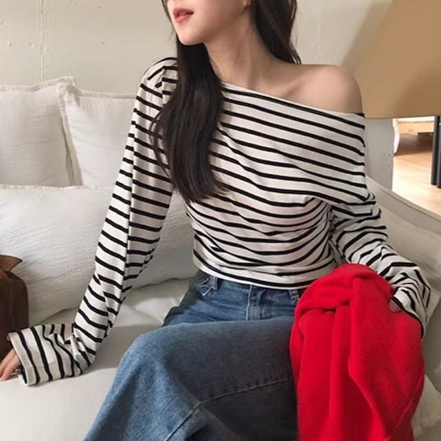 Coris-Long-Sleeve Off Shoulder Striped Top