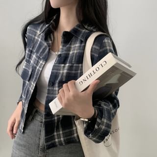 Happo Plaid Pocket Detail Crop Shacket Sale