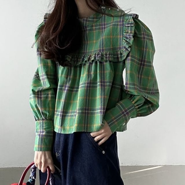 Coris-Puff-Sleeve Plaid Ruffled Collar Blouse