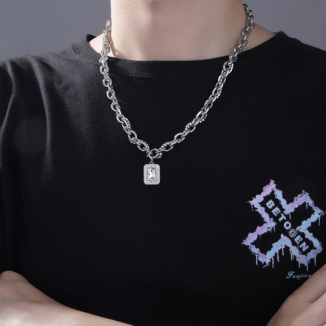 Karina Moon-Chunky chain Rhinestone Necklace