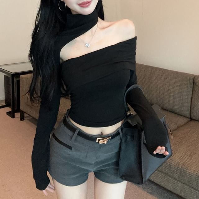 Magma-Long Sleeve Cold Shoulder Plain Crop Top