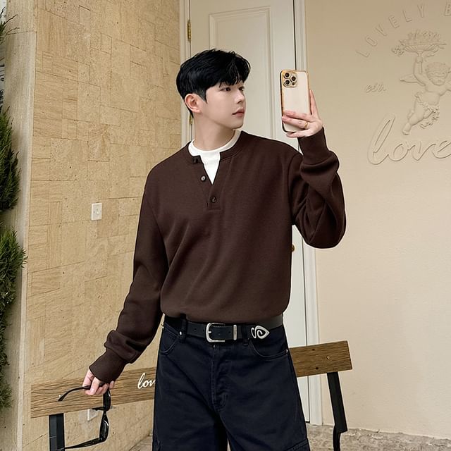 ravewider Crew Neck Mock Two-Piece Two Tone Sweatshirt YesStyle - Technical View