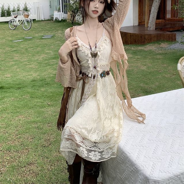 Spaghetti Strap V-Neck Plain Tassel Pom Pom Lace A-Line Dress / Bell Sleeve Plain Frill Jacket Spaghetti Strap V-Neck Plain Tassel Pom Pom Lace A-Line Dress / Bell Sleeve Plain Frill Jacket