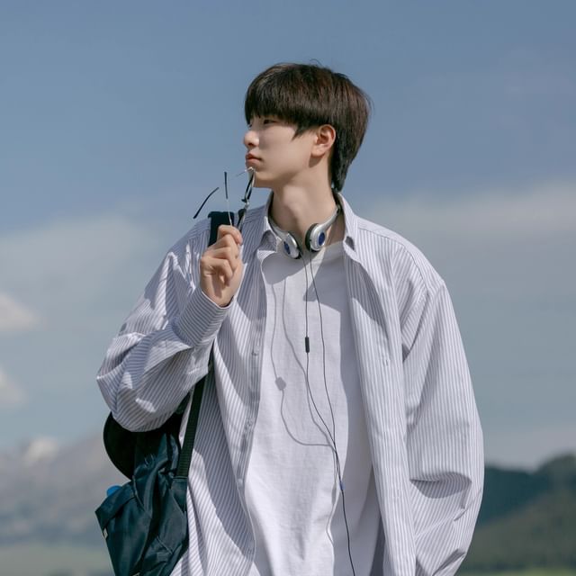 Koiyua-Striped Button-Up Shirt
