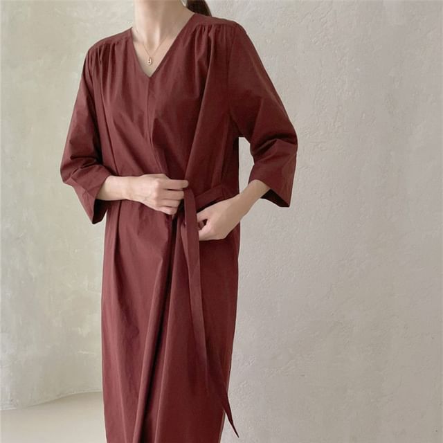 MIKIGA-34-Sleeve V-Neck Plain Sashed Midi Shift Dress