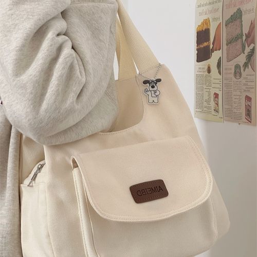 Set: Applique Multi-Pocket Messenger Bag + Bag Charm