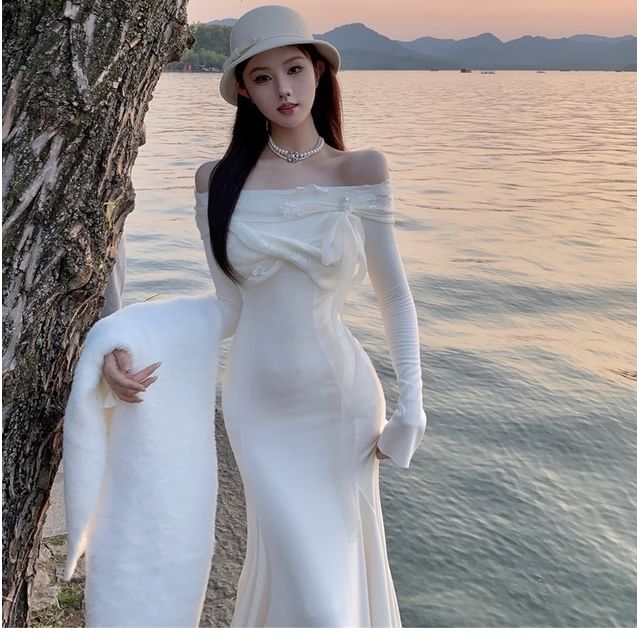 midi mermaid dress with sleeves Korean Style Chiffon Midi Mermaid lace Midi dress with Ruffles and Three Quarter Sleeves for Office and Party