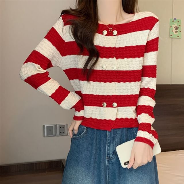 Sisyphi-Round Neck Striped Button Cropped Cardigan