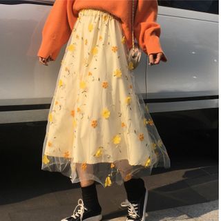 Flower Embroidery Mesh Midi Skirt in 