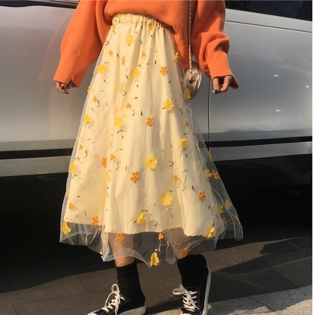 Flower Embroidery Mesh Midi Skirt